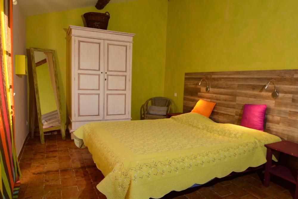 Hotel La Tuilière en Luberon Cadenet Esterno foto