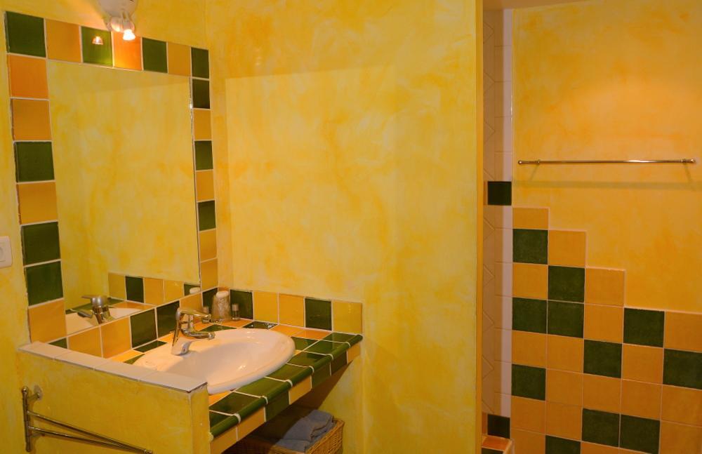 Hotel La Tuilière en Luberon Cadenet Esterno foto